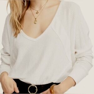 🆕 Free People Santa Clara Oversized Cream Ivory Thermal V-Neck Long Sleeve Top L